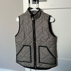 J Crew Factory puffer vest